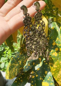 Heavy Work Necklace.