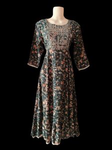 Beautiful Forest Green Anarkali Kurti 😍🫠