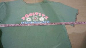 Green positive vibes Cropped Tee