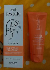 Foxtale SuperGlow Face Wash