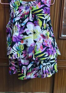 Stylish Women&#39;s Top