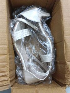 Stilettos/Kitten Heels (Cream Color/Beige/Off Whit