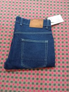 Women&#39;s Jeans