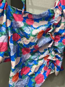 New Branded Crop Top Puff Sleeves Large Size