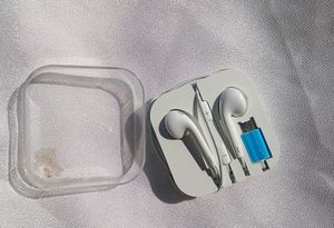 Apple EarPods with Adapter