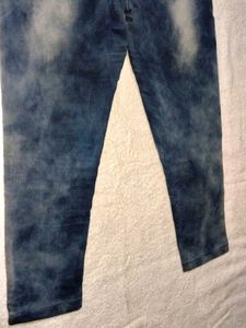 Carl Jeans - Size Unknown