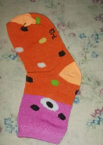 SOCKS 🧦 AND GLOVES 🧤 FOR 1 YEAR BABY
