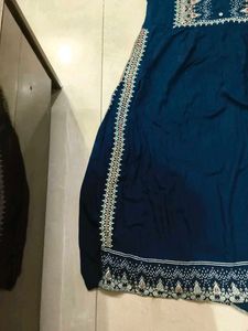 Naira Cut Kurti