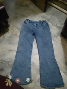 Cute Girls' Flare Jeans top
