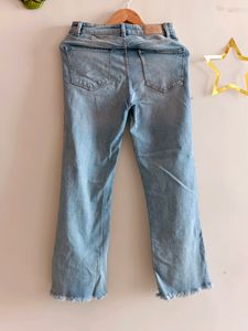 AMISU Jeans Co. Faded Jeans