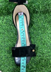 Black Velvet Sandal For Girls 5-6 YEARS