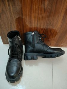 Sale🎀 Black Pinterest Ankle Length Boots 🖤🎧
