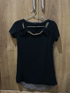 Black Top Detailing With Chain On Neck