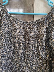 Floral Print Off-Shoulder Top