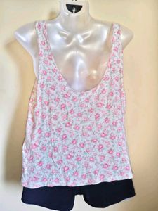 BOGO 🎁 Buy One Get 1 Free🎁Floral Print Tank Top