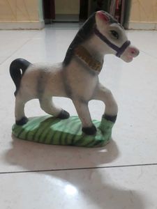 Horse Murti
