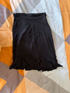 Black Ruffle Hem Skirt