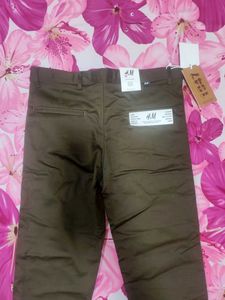 H&amp;M Olive Green Pant – Brand New