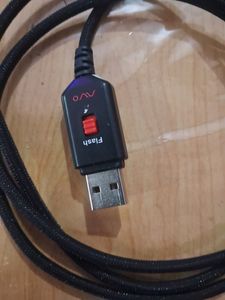 Iphone,Ipad Braided Cable With Pendrive 16 Gb