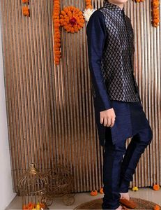 Blue Solid kurta Pyjama