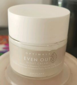 Even Out Night Cream