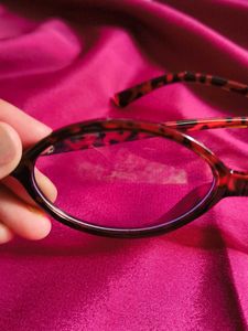 Leopard print glasses