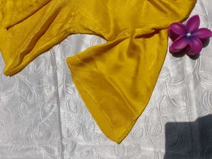 Zara Satin Top 💛