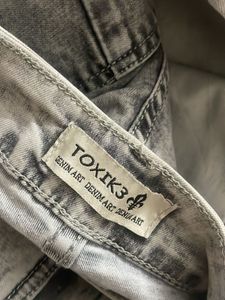 Gray Wash Moto Jeggings - Size 2