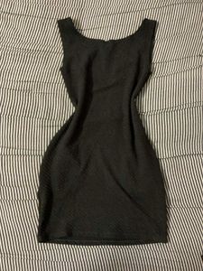 Chic Black Sleeveless Dress