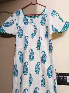 White &amp; Blue Paisley Print Nightgown