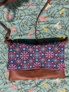 Combo Of Trends Sling Bag &amp; Bella Vita Date Mist