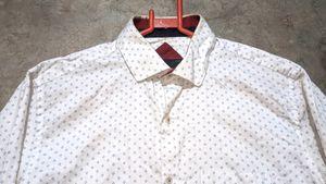 White Shirt In Excellent Condition
