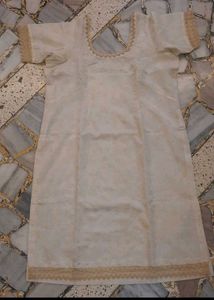 Elegant Kurta Set With Golden Dupatta