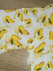 💛Yellow butterfly 🦋 Pattern Top 💛💛