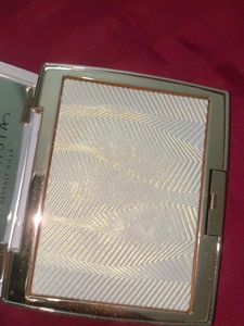Anastasia Beverly Hills Highlighter
