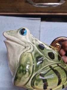 Vintage Frog Teapot