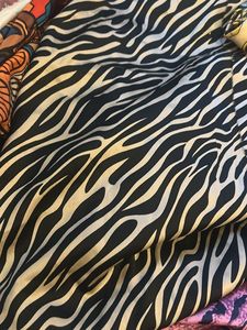 18 Meter New Fabric With 52 Inches Width