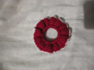 Red &amp; White Crochet Scrunchie