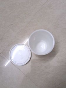Porcelain Cup With Lid (For Yoghurt)