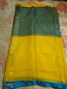 Elegant Saree 💛⚡