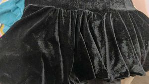 Velvet Black Bodycon Dress