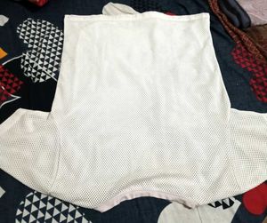 Casual White T-Shirt Men And Women Both Can Use