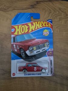 Hot Wheels Alfa Romeo Giulia Ti