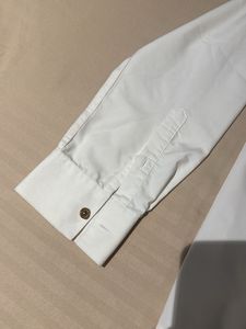 Elegant White Shirt - Uniqlo