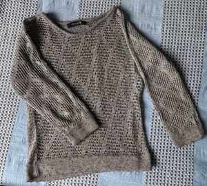 Elegant Grey Knit Mesh Top