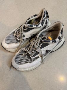 Used Cool Pattern Sneakers 39