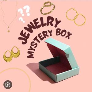 🎁Mystery Jewellery Box