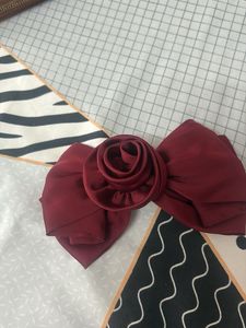 Bow Clip