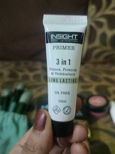 MAKEUP KIT