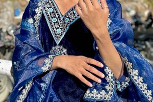 ✨ Premium Velvet suit Alia bhatt inspired